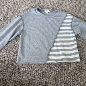 BKE Kids Gray and White Long Sleeve Tee